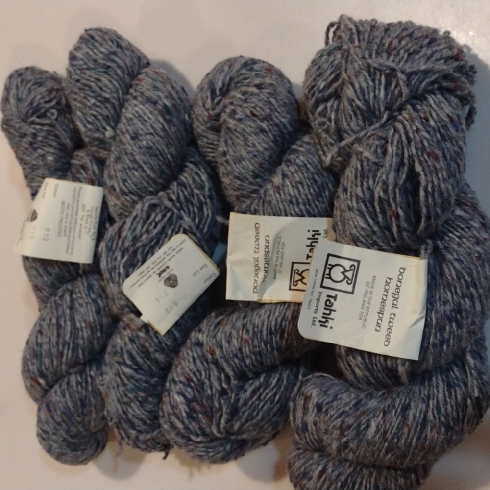 Donegal tweed homespun wool yarn